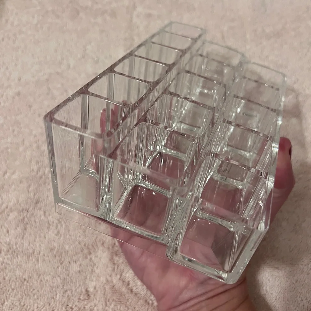 Set of 3 Clear Acrylic Cosmetic Makeup vanity Organizers Bathroom, lipstick